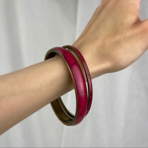Forever 21 Jewelry - VTG Dark Pink Acrylic Bangle Bracelets Set Y2K Early 2000’s Natural Style